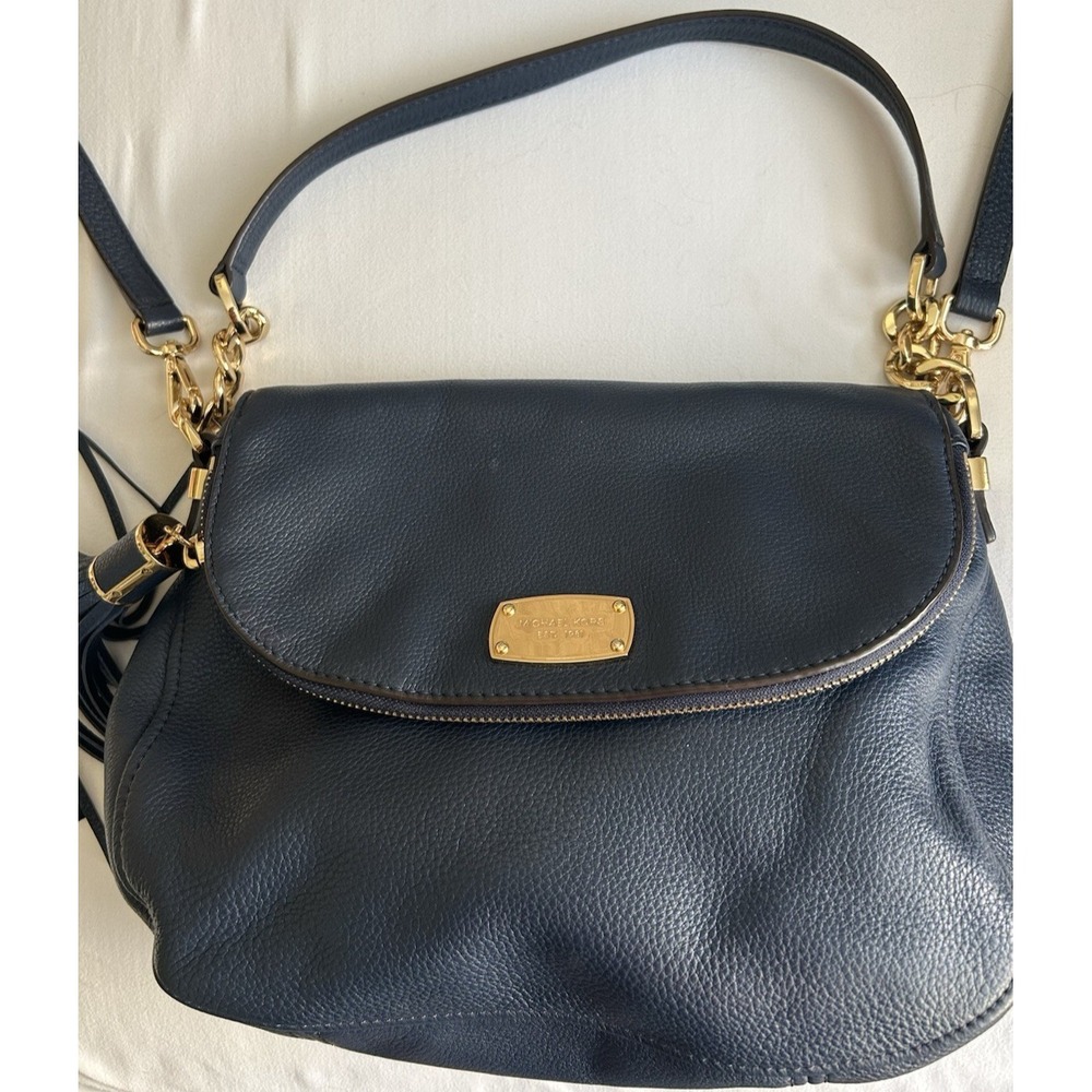 Michael Kors Pebbled Leather Shoulder Crossbody Tassel Zipper Gold Tone Hardware - Picture 5 of 7